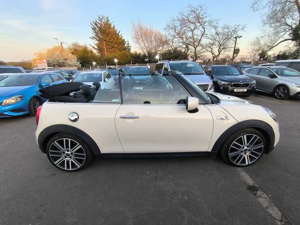 Mini Convertible 2.0 202070 Cooper S Exclusive C White #5