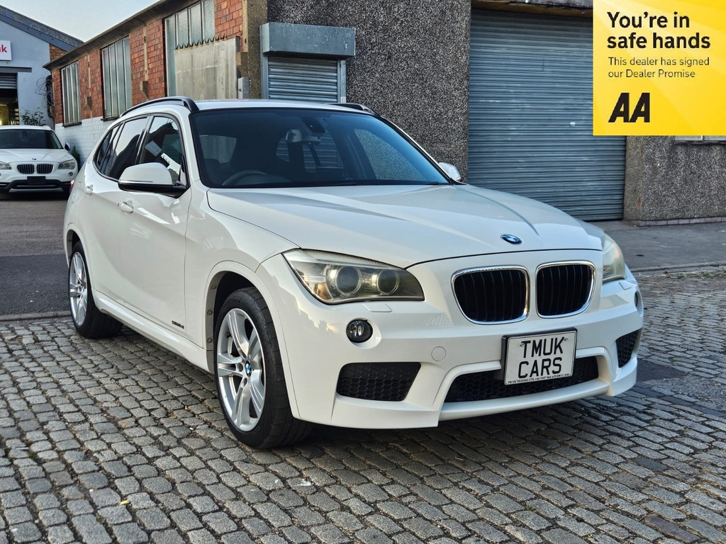 BMW X1 2.0 201313 5 Seats Fresh I White
