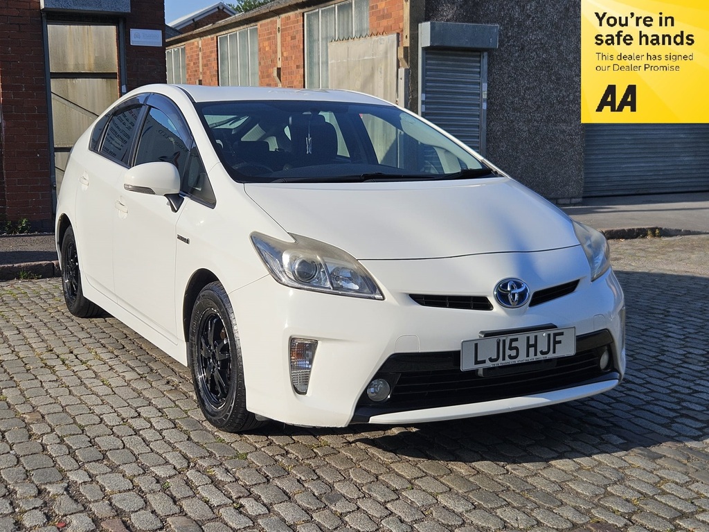 Toyota Prius 1.8 Hybrid 201515 Active 5 Seats White