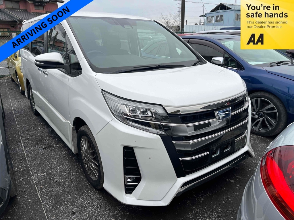 Toyota Noah 1.8 Hybrid 202170 7 Seats Mpv Ulez Free Fre White