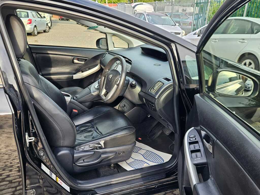 Toyota Prius 1.8 Vvt-h Excel Cvt Euro 6 Ss White #9