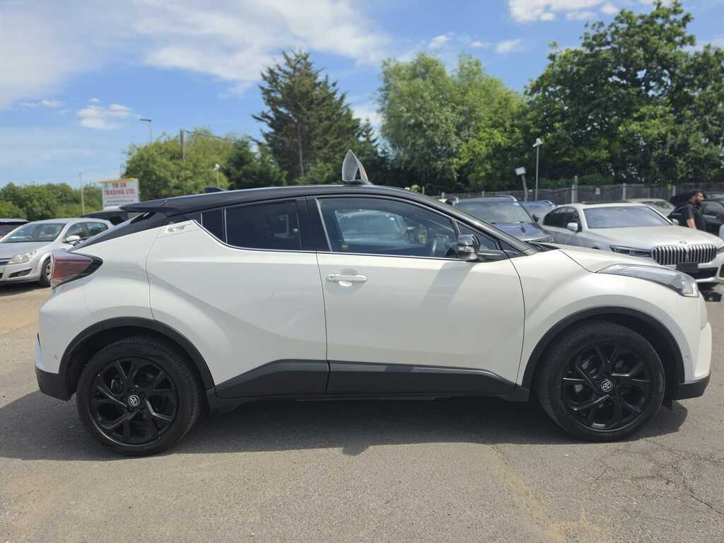 Toyota C-Hr 1.2 201969 Icon Dynamic Suv 5 Seat CU69VPL White #4