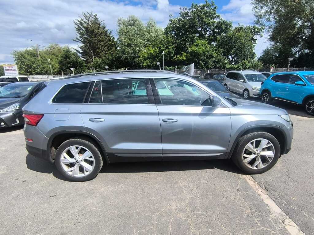 Skoda Kodiaq 1.5 202020 Tsi Act Se L 7 Seats Grey #6