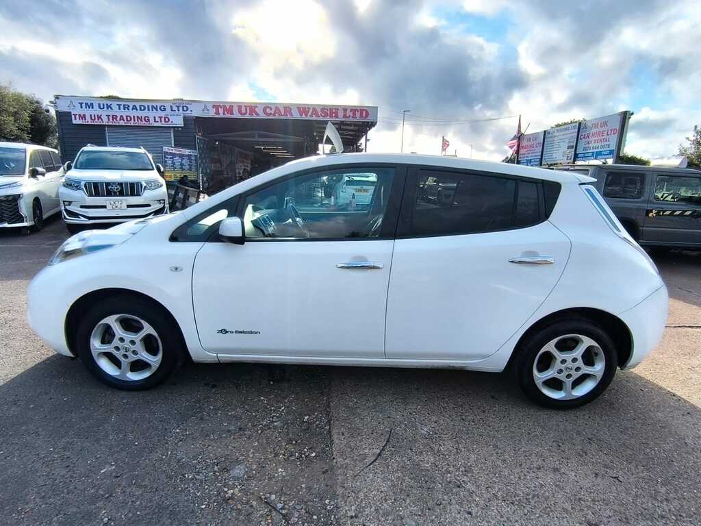 Nissan Leaf 30Kwh 201766 Acenta Hatchback White #6