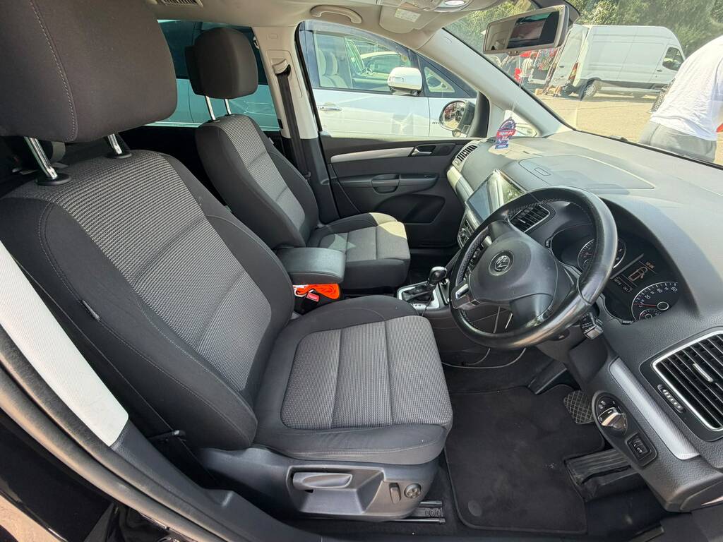 Volkswagen Sharan Mpv 2.0 Tdi Se 7 Seats 201464 Black #9