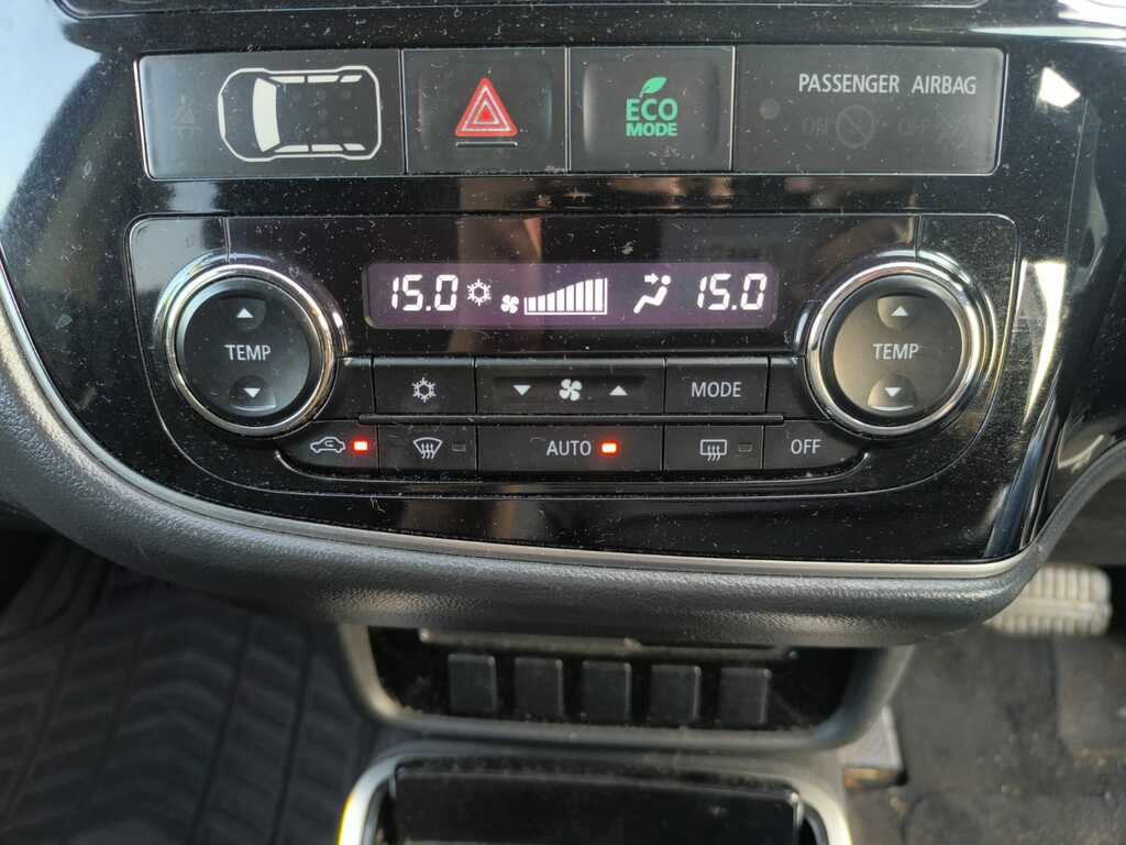 Mitsubishi Outlander H 12Kwh 4H Suv Plug-in Hybrid Cvt 4Wd E Black #18