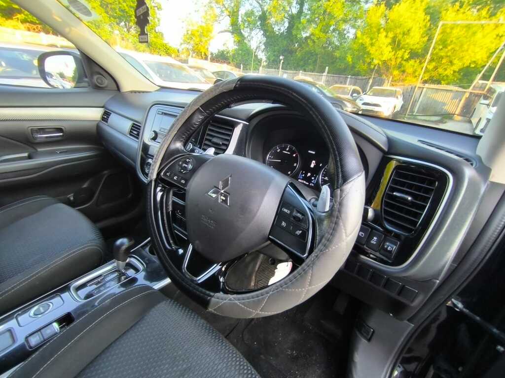 Mitsubishi Outlander H 12Kwh 4H Suv Plug-in Hybrid Cvt 4Wd E Black #10