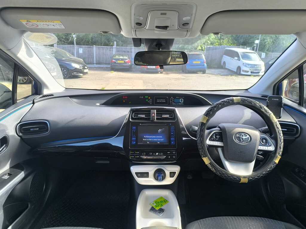 Toyota Prius 1.8 Vvti Business Edition Cvt Red #14