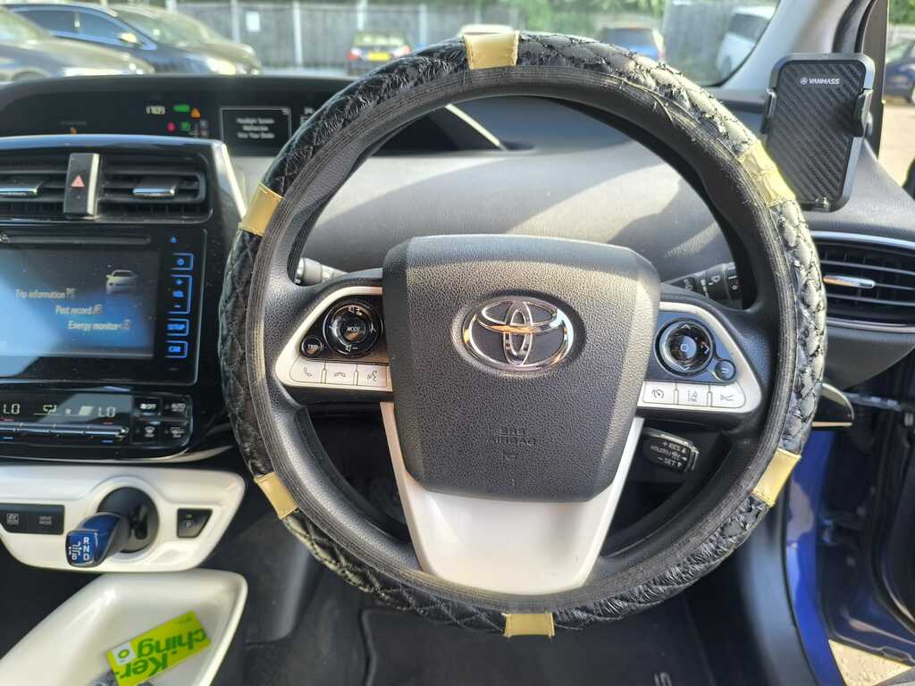 Toyota Prius 1.8 Vvti Business Edition Cvt Red #15