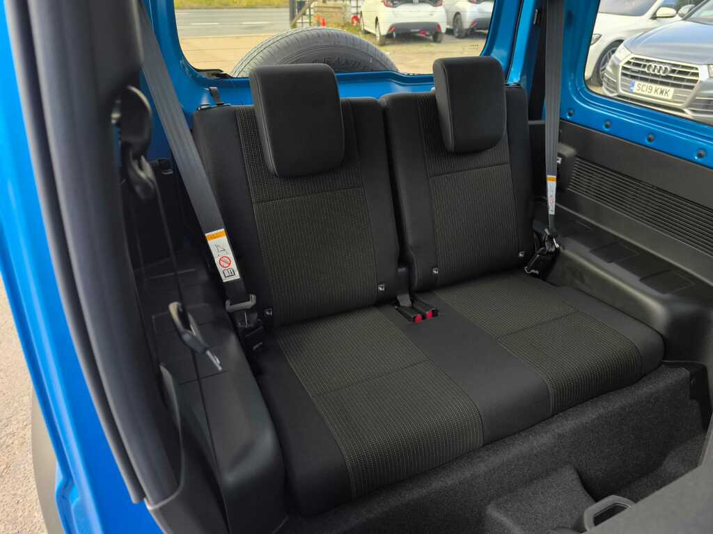 Suzuki Jimny Suzuki Jimny Sierra 4Wd 1.5L 4 Seater Grey #11
