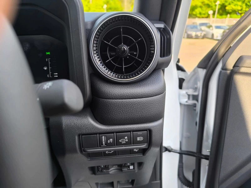 Toyota Land Cruiser Gr Sport 3.3 Grey #29