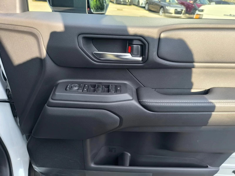 Toyota Land Cruiser Gr Sport 3.3 Grey #36