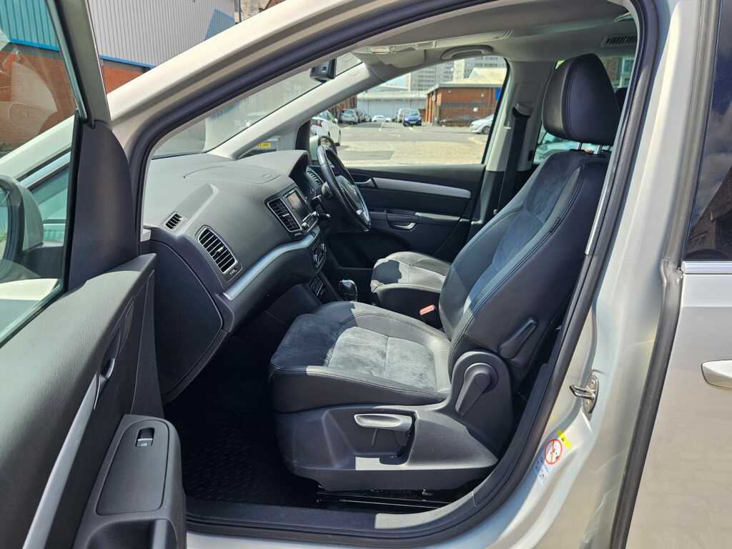 Volkswagen Sharan 1.4 Tsi Se Black #12