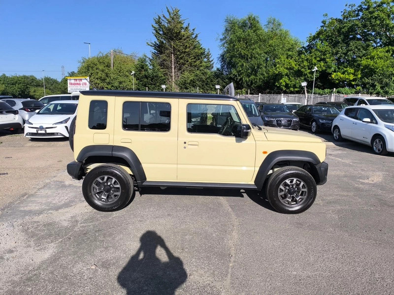 Suzuki Jimny 1.5 202525 4 Seats 4Wd Ulez Beige #5