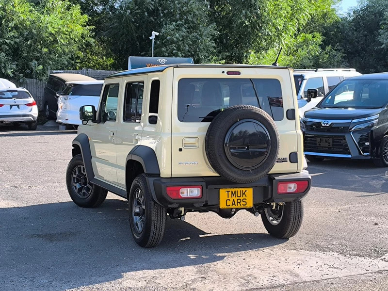 Suzuki Jimny 1.5 202525 4 Seats 4Wd Ulez Beige #4