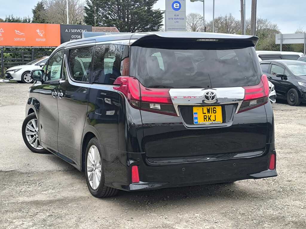 Toyota Alphard 2.5 201616 7 Seats Mpv 250S Black #4