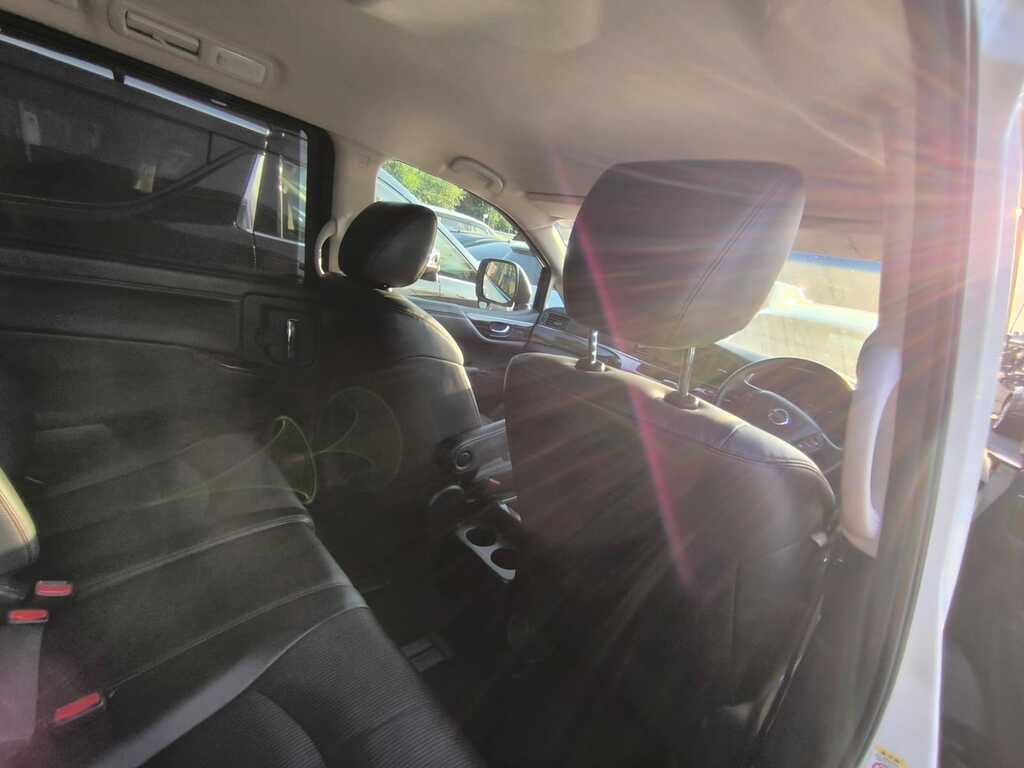 Nissan Elgrand 2.5 201969 8 Seats 2 Keys M White #5