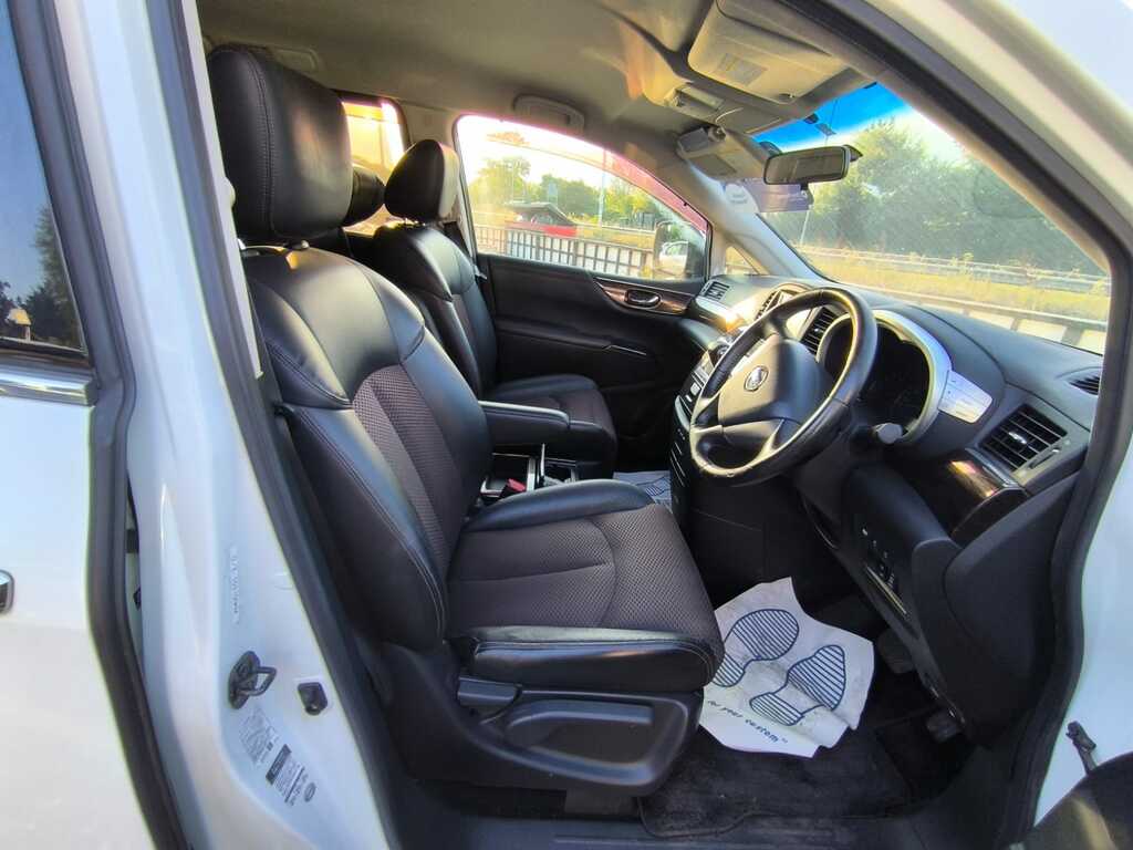 Nissan Elgrand 3.5 201060 7 Seats 4Wd Mpv White #3