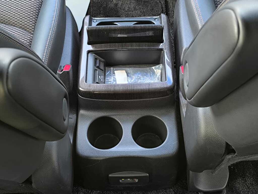 Nissan Elgrand 3.5 Grey #12