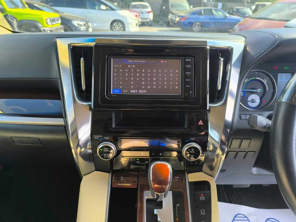 Toyota Alphard 2.4 V Luxury Motor Home Grey #19