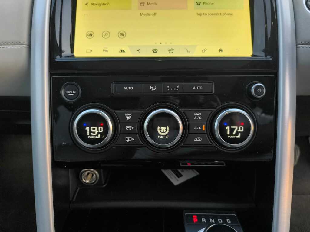 Land Rover Discovery 2017 17 3.0 #23