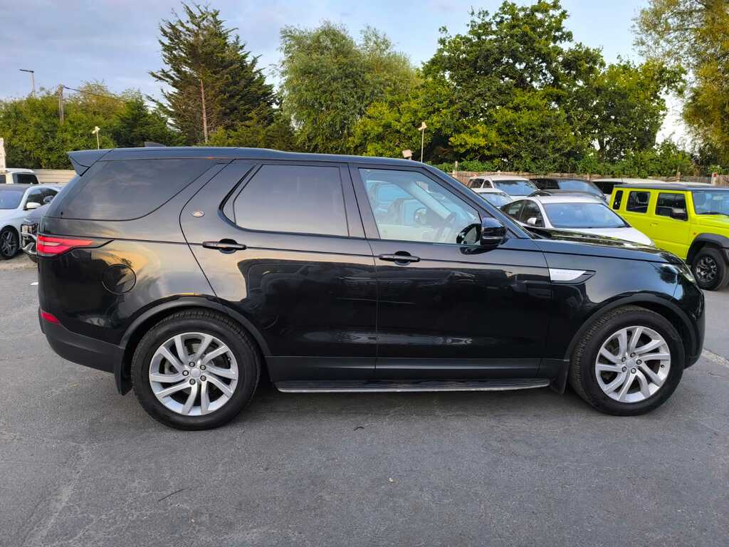 Land Rover Discovery 2.0 201766 Sd4 Hse 7 Seats Black #4
