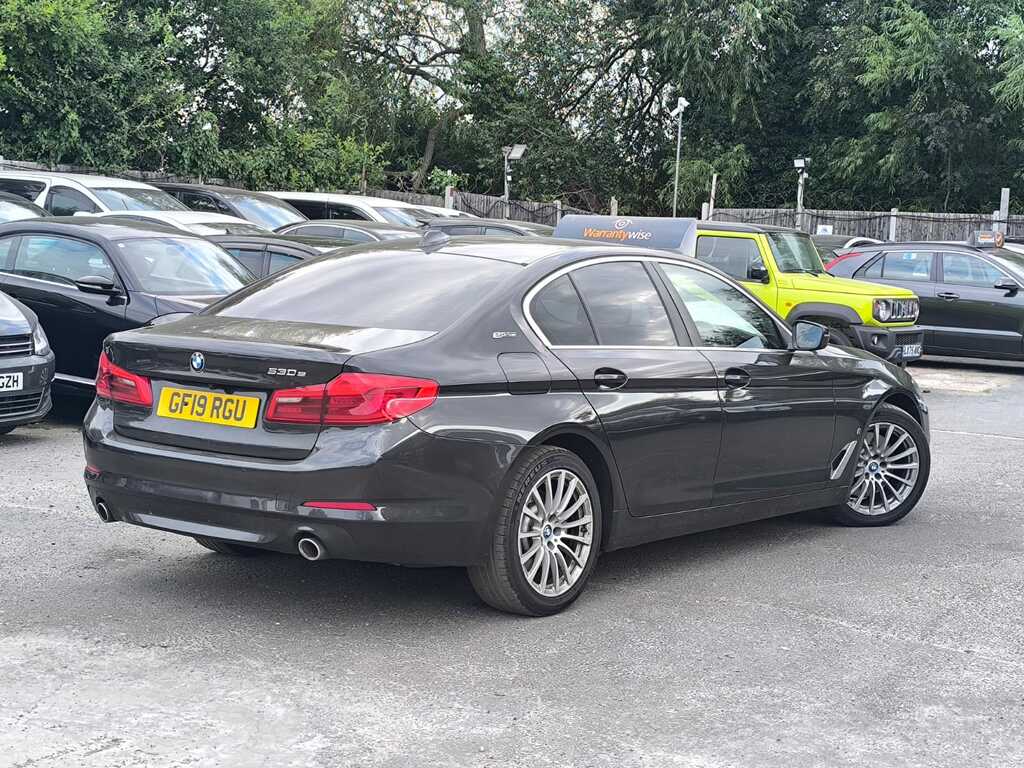 BMW 5 Series 2.0 Plugin Hybrid 201919 530E 9.2Kwh Se Saloon 5 Grey #3