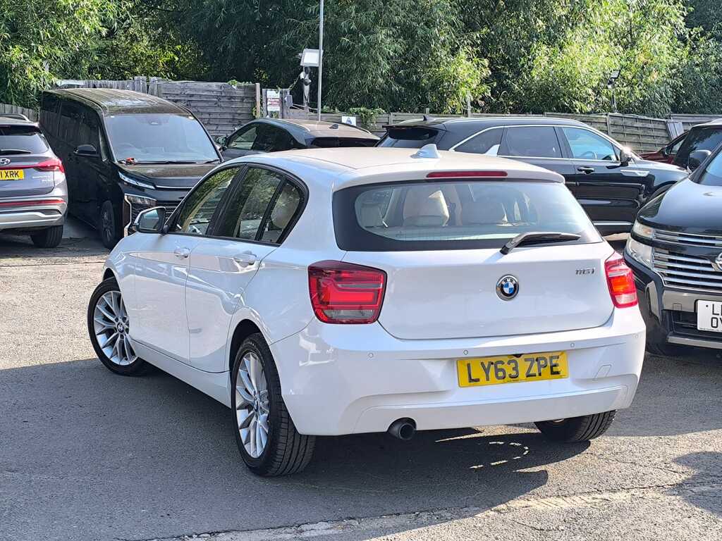 BMW 1 Series 116I 1.6 201363 5 Seats Hat White #4