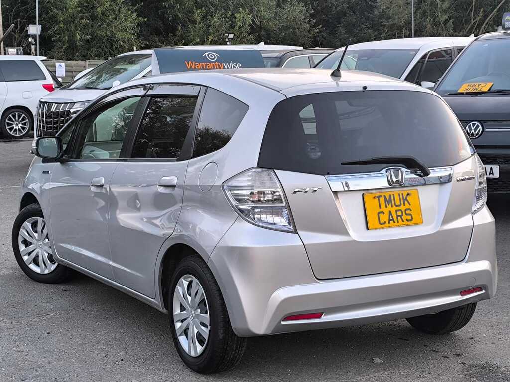 Honda Jazz Fit 1.3 Hybrid 201313 5 Seats Ulez Free Imp Silver #4