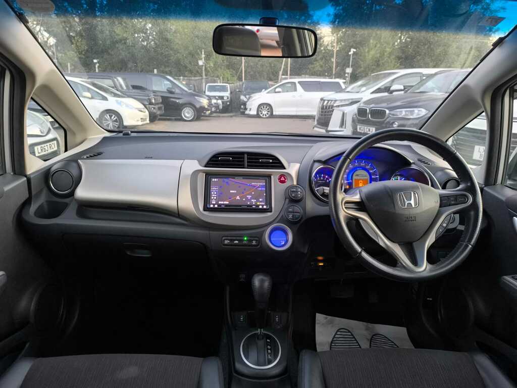 Honda Jazz 1.2 I-vtec S Red #14