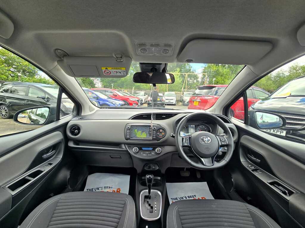 Toyota Yaris Blue #9