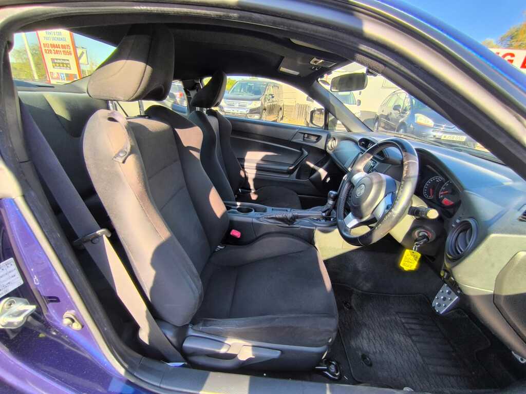 Toyota GT86 Coupe Blue #8