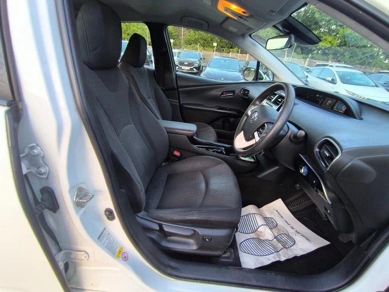 Toyota Prius 1.8 Vvt-h 8.8 Grey #8