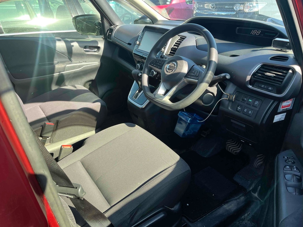 Nissan Serena 2.0 Hybrid 201616 8 Seats Mpv Ulez Free Fre Red #3