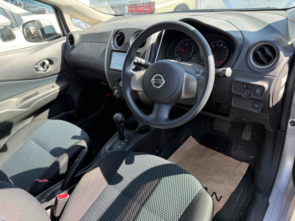 Nissan Note 1.2 201313 5 Seats Ulez Fre Silver #3