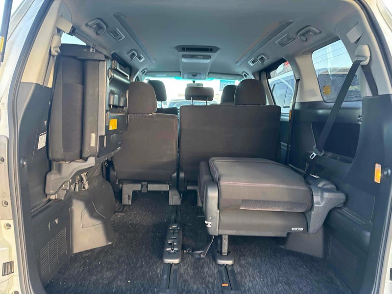 Toyota Alphard 2.4 201313 8 Seats Mpv Ulez Free Fre White #6