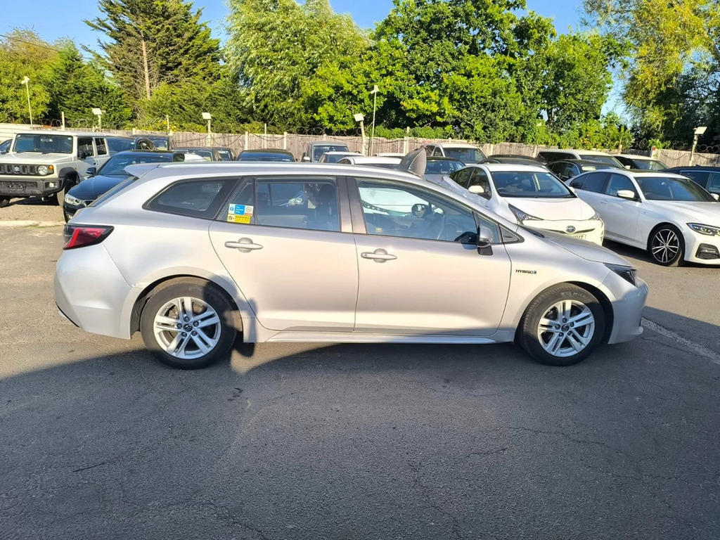 Toyota Corolla Estate Grey #4