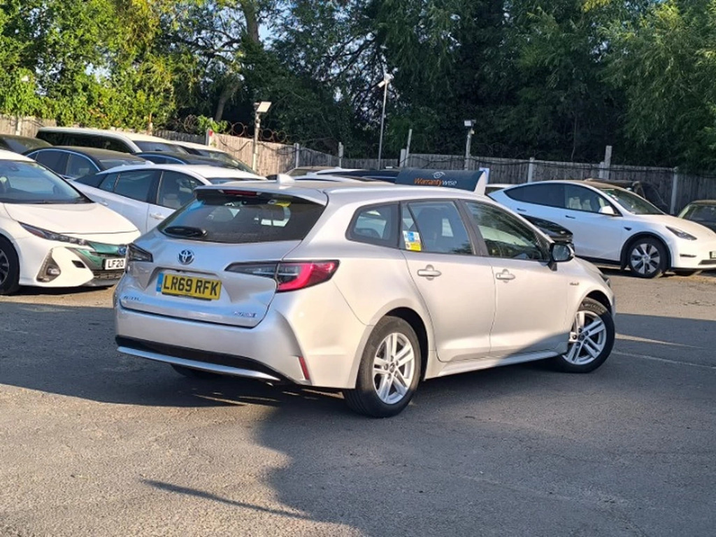 Toyota Corolla Estate Grey #3