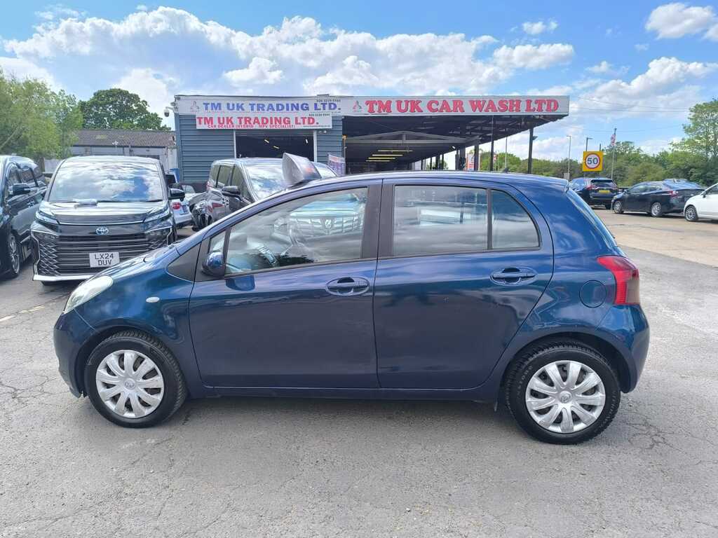 Toyota Yaris 1.3 200808 T3 Hatchback 5 Seats Blue #6