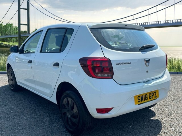 Dacia Sandero 1.0 Sce Ambiance Hatchback Euro SW18GPZ White #5