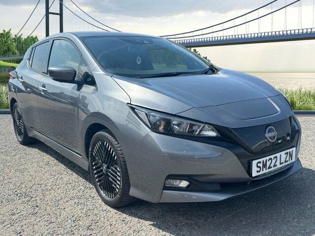 Nissan Leaf 39Kwh N-connecta Hatchback 150 Grey