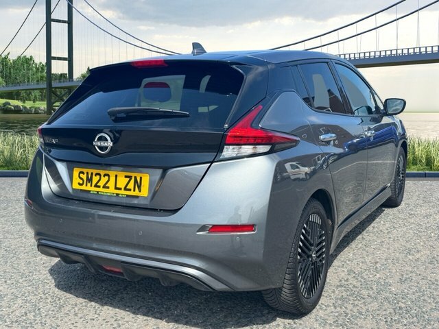 Nissan Leaf 39Kwh N-connecta Hatchback 150 SM22LZN Grey #3