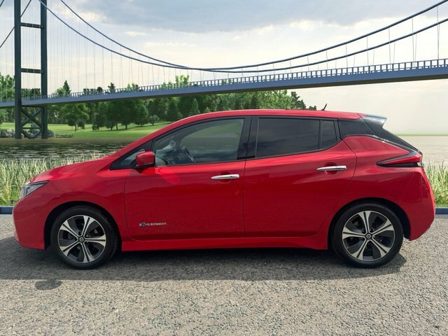 Nissan Leaf 40Kwh Tekna Hatchback 150 Ps YE21JYO Red #6