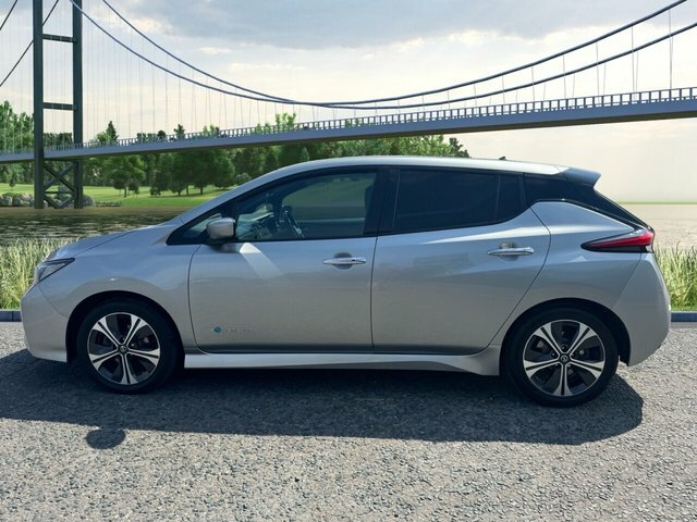 Nissan Leaf 40Kwh N-connecta Hatchback 150 Silver #6