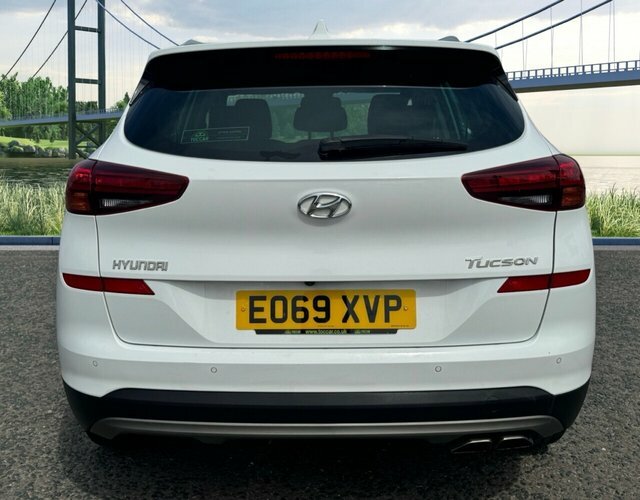Hyundai Tucson 1.6 Crdi Mhev Premium Suv Hybrid White #4