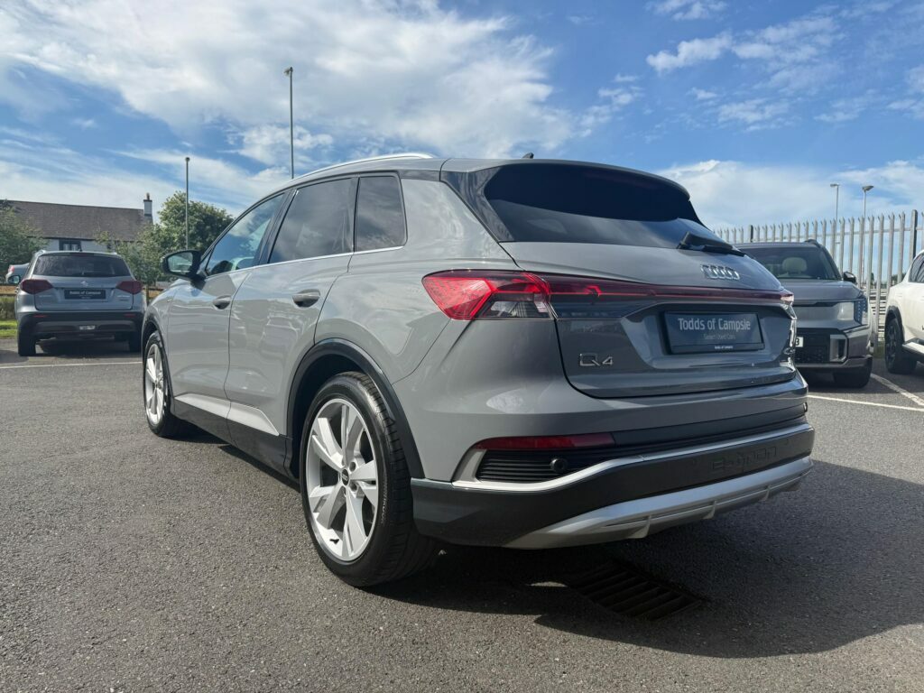 Audi Q4 E Tron 40 S Line Suv 82Kwh 204 Ps MA71VBX Grey #5