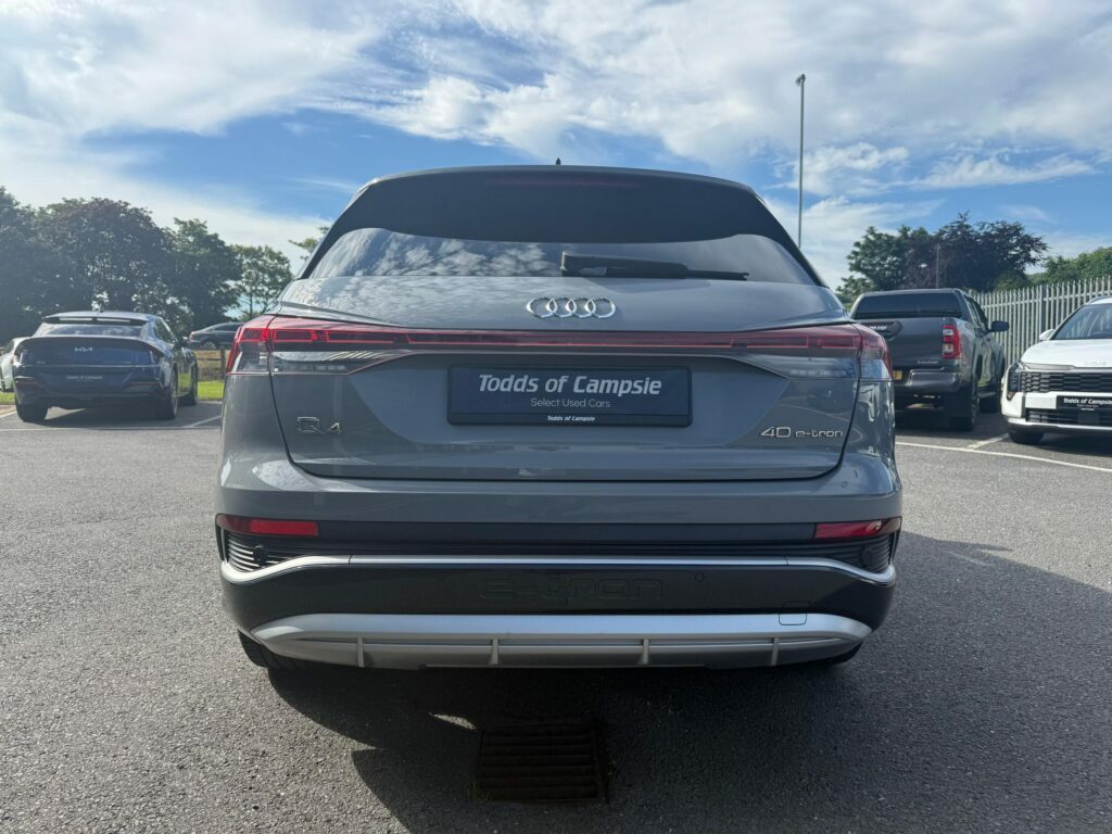 Audi Q4 E Tron 40 S Line Suv 82Kwh 204 Ps MA71VBX Grey #6