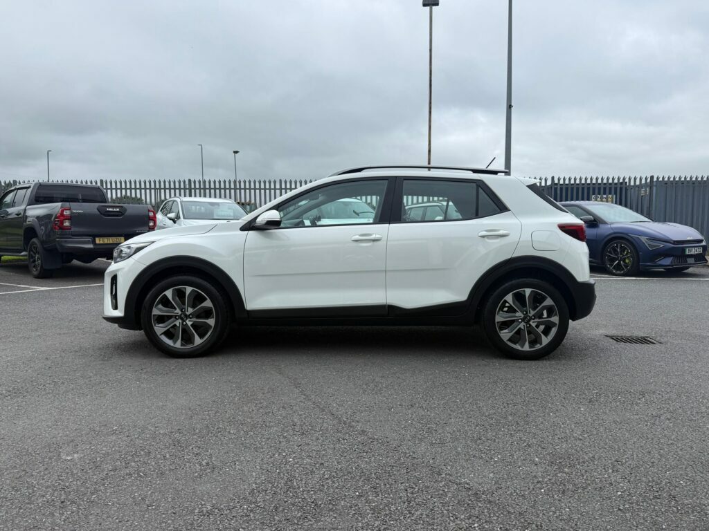 Kia Stonic 1.4 Mpi 2 White #4
