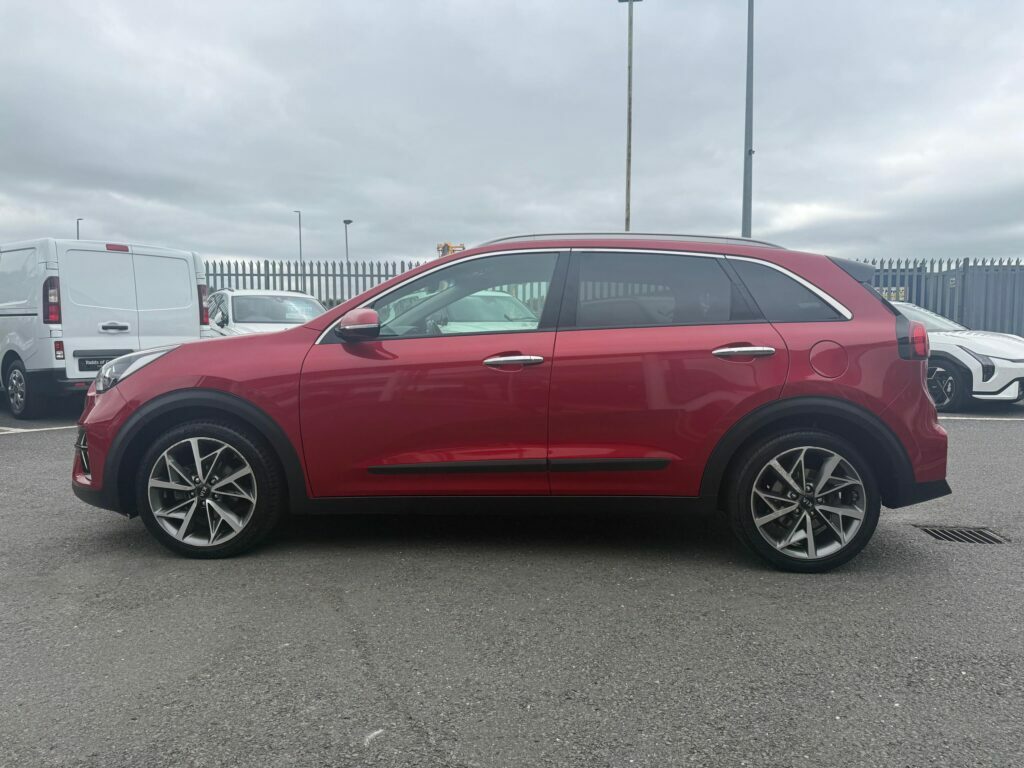 Kia Niro 1.6 Gdi 3 Red #4