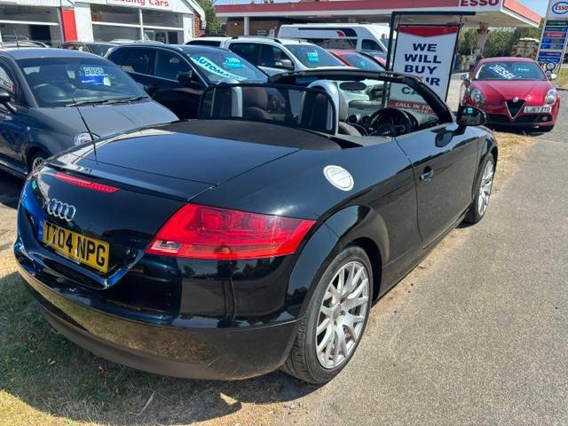 Audi TT 1.8T Fsi Black #4